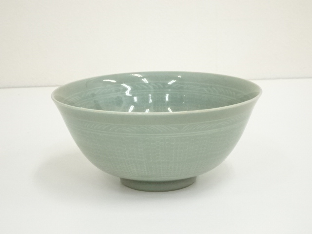金福漢 漢青 高麗 高麗青磁 青磁器 共箱 栞 茶道具 茶器 茶碗 美品 です。 Yahoo!オークション - 漢青陶窯 金福漢 (造) 高麗青磁 茶碗 共箱